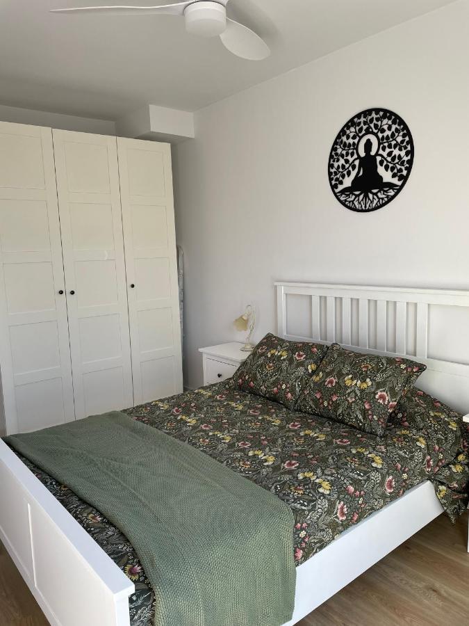 Acogedor Apartamento Vallparadis Con Parking Terrassa Bagian luar foto