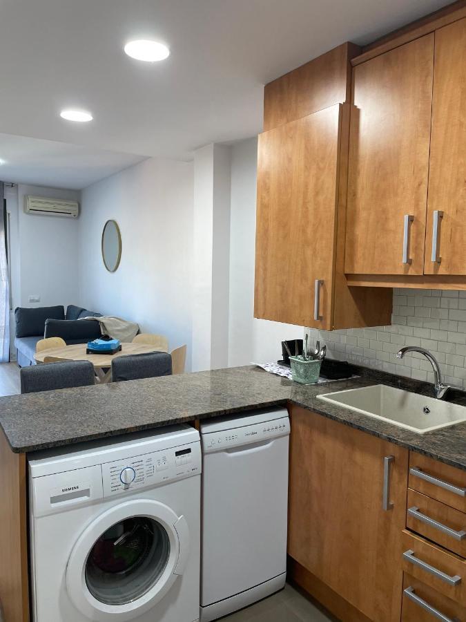 Acogedor Apartamento Vallparadis Con Parking Terrassa Bagian luar foto