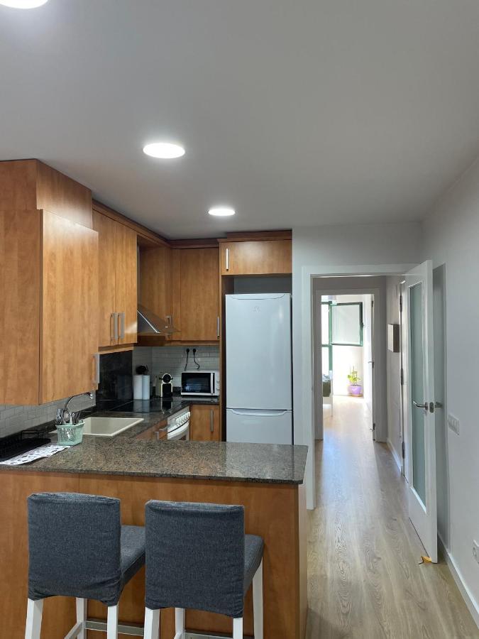 Acogedor Apartamento Vallparadis Con Parking Terrassa Bagian luar foto