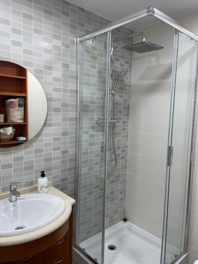 Acogedor Apartamento Vallparadis Con Parking Terrassa Bagian luar foto